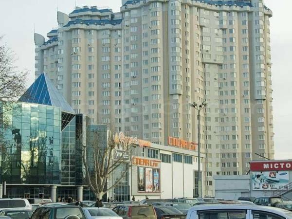 Pleasure Apartment Near Center Of Odessa Zewnętrze zdjęcie